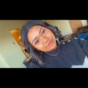 Meet your Posher, Whitney